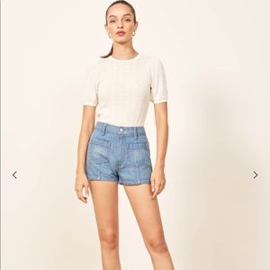 Adorable knit Reformation top